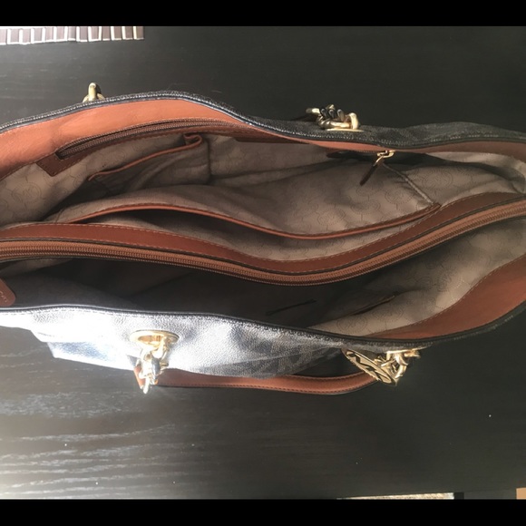 Michael Kors Tote - Picture 4 of 7